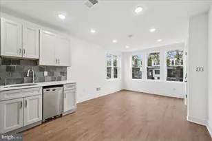 2534 S 61st St, Philadelphia, PA 19142 - Photo 8