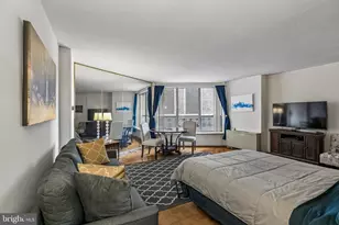 224 W Rittenhouse Square, Philadelphia, PA 19103 - Photo 2