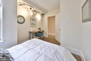 630 N 17th St, Philadelphia, PA 19130 - Photo 16