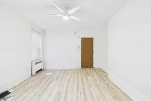 143 N 21st St, Philadelphia, PA 19103 - Photo 4