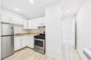 143 N 21st St, Philadelphia, PA 19103 - Photo 1