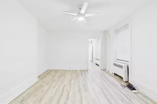 143 N 21st St, Philadelphia, PA 19103 - Photo 6