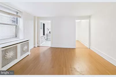 2030 Spruce Street #2, Philadelphia, PA 19103 - Photo 6