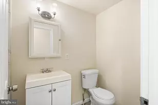 1829 S 22nd St, Philadelphia, PA 19145 - Photo 10