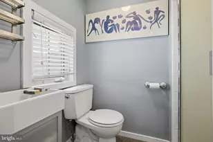 8125 Shawnee St, Philadelphia, PA 19118 - Photo 12