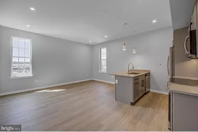 2445 Innovator Way #3E, Philadelphia, PA 19146 - Photo 2