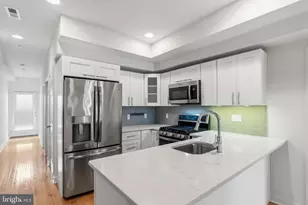1437 Brown St, Philadelphia, PA 19130 - Photo 8