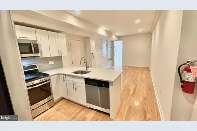 1437 Brown Street #2, Philadelphia, PA 19130 - Photo 2