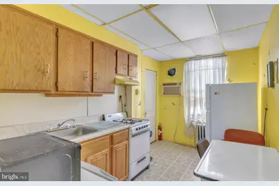 6222 Lansdowne Avenue, Philadelphia, PA 19151 - Photo 16