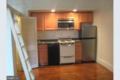 2118 Walnut #2M, Philadelphia, PA 19103 - Photo 8