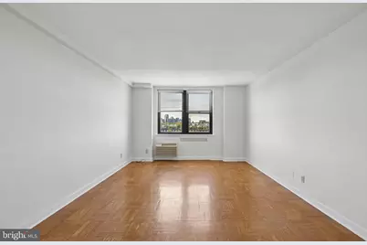 2601 Pennsylvania Avenue #1009, Philadelphia, PA 19130 - Photo 4