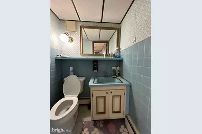 2033 W Passyunk Avenue #1ST FLOOR, Philadelphia, PA 19145 - Photo 6