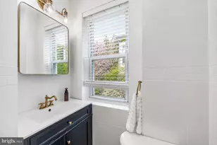 566 Martin St, Philadelphia, PA 19128 - Photo 24