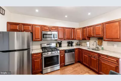 566 Martin Street, Philadelphia, PA 19128 - Photo 6