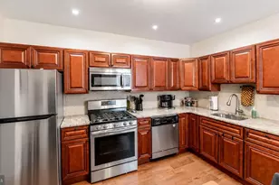 566 Martin St, Philadelphia, PA 19128 - Photo 6