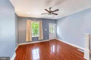 566 Martin St, Philadelphia, PA 19128 - Photo 4