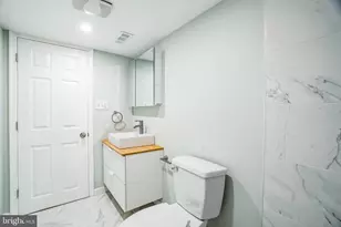 435 N 32nd St, Philadelphia, PA 19104 - Photo 12