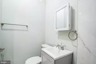 435 N 32nd St, Philadelphia, PA 19104 - Photo 14