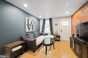 2617 Sepviva St, Philadelphia, PA 19125 - Photo 2