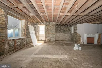 3-5 E Chestnut Hill Avenue, Philadelphia, PA 19118 - Photo 18