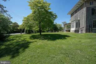 35 E Chestnut Hill Ave, Philadelphia, PA 19118 - Photo 20