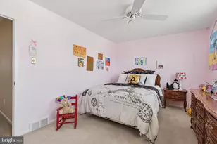 7406 Hill Rd, Philadelphia, PA 19128 - Photo 14