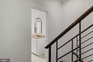 1834 Sepviva St, Philadelphia, PA 19125 - Photo 10