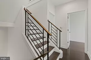 1834 Sepviva St, Philadelphia, PA 19125 - Photo 8