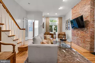 823 N 25th St, Philadelphia, PA 19130 - Photo 6