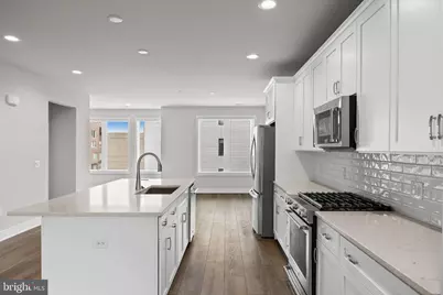 2150 Northbank Place #143, Philadelphia, PA 19125 - Photo 12