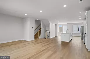 2150 Northbank Pl, Philadelphia, PA 19125 - Photo 8