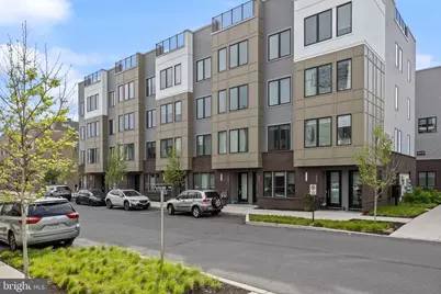 2150 Northbank Place #143, Philadelphia, PA 19125 - Photo 2