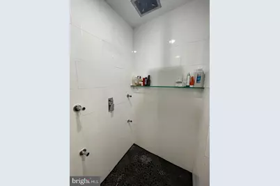 907 N 5th Street, Philadelphia, PA 19123 - Photo 16