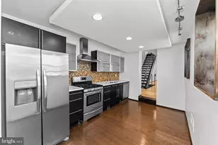 907 N 5th St, Philadelphia, PA 19123 - Photo 10