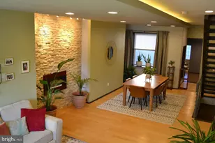907 N 5th St, Philadelphia, PA 19123 - Photo 8