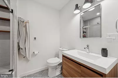 283 Locust Street, Philadelphia, PA 19106 - Photo 26