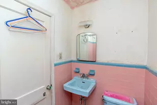 8314 Thouron Ave, Philadelphia, PA 19150 - Photo 22