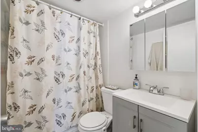 200 Locust Street #18GN, Philadelphia, PA 19106 - Photo 10