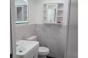 7556 Brentwood Rd, Philadelphia, PA 19151 - Photo 6