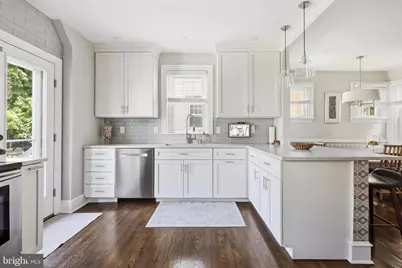 307 E Gravers Lane, Philadelphia, PA 19118 - Photo 8