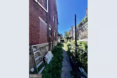 71 E Penn Street, Philadelphia, PA 19144 - Photo 24