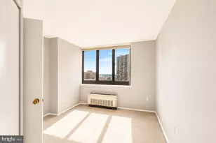 1420 Locust St, Philadelphia, PA 19102 - Photo 8
