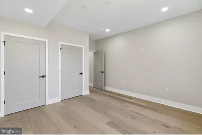 1439 S 8th Street, Philadelphia, PA 19147 - Photo 32