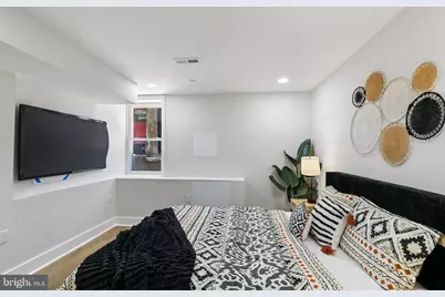 1439 S 8th Street, Philadelphia, PA 19147 - Photo 52