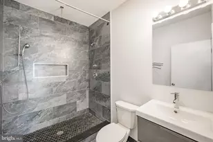 1642 N Marshall St, Philadelphia, PA 19122 - Photo 16