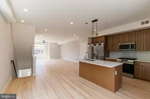 1351 S Myrtlewood St, Philadelphia, PA 19146 - Photo 4