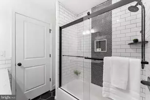 531 Hoffman St, Philadelphia, PA 19148 - Photo 20