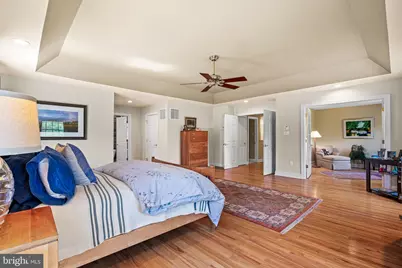 734 Cornelia Place, Philadelphia, PA 19118 - Photo 18