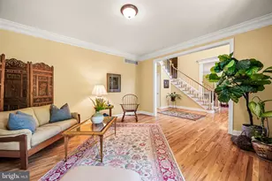 734 Cornelia Pl, Philadelphia, PA 19118 - Photo 14