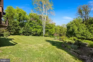 734 Cornelia Pl, Philadelphia, PA 19118 - Photo 36